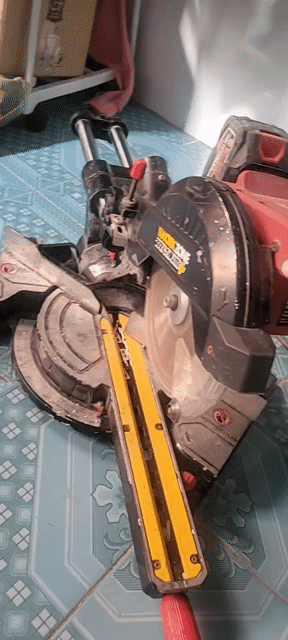 Máy cưa trượt WORKZONE TITANIUM+. Mua bán Đồ chuyên dụng, Giống nuôi trồng tại Thành phố Long Khánh Đồng Nai được đăng bởi Hoành Pvc hình 1