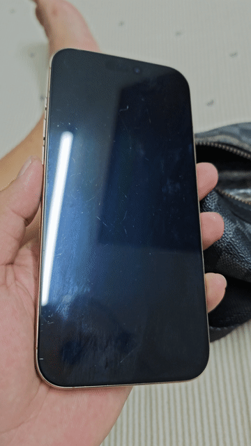 IPhone 16 Pro Max 256GB Lock bán hoặc giao lưu. Mua bán Điện thoại tại Quận 8 Tp Hồ Chí Minh được đăng bởi Bùi Quốc Quân hình 1