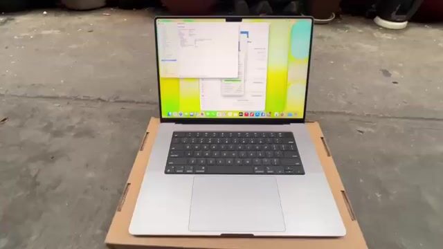 MacBook Pro 16'' M1Max / 32GB / 1TB / 32GPU / FULL. Mua bán Laptop tại Quận 3 Tp Hồ Chí Minh được đăng bởi Tèo hình 1