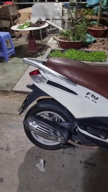 Piaggio FLY125 2015 Trắng. Mua bán Xe máy tại Thành phố Biên Hòa Đồng Nai được đăng bởi B T Tài hình 1