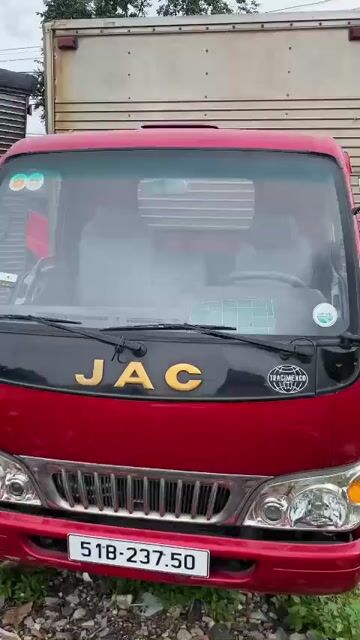 JAC 2009 thùng kín 2 tan8 dài 4 m4. Mua bán Xe tải, xe ben tại Thành phố Thủ Đức Tp Hồ Chí Minh được đăng bởi Trang hình 2