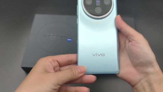 Vivo X100 Pro 12/256GB Xanh dương fullbox. Mua bán Điện thoại tại Quận 6 Tp Hồ Chí Minh được đăng bởi Nhất Tín Mobile hình 1