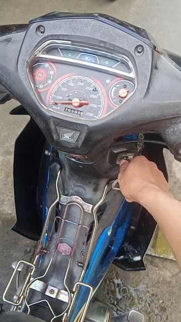 Honda Blade 2017 Xanh đen. Mua bán Xe máy tại Quận 12 Tp Hồ Chí Minh được đăng bởi Huy Võ hình 1