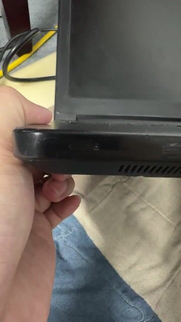 Dell Laptop Đen. Mua bán Laptop tại Huyện Thanh Oai Hà Nội được đăng bởi Nguyễn Phúc Thịnh hình 1