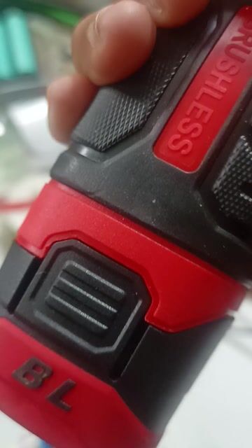 Pin 16.8V 2.0Ah chân chọt. Mua bán Đồ chuyên dụng, Giống nuôi trồng tại Quận Ninh Kiều Cần Thơ được đăng bởi Chân Tình hình 1