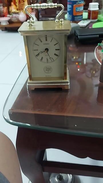 Đồng hồ để bàn Linden Đức Nhựa, Kim loại. Mua bán Đồ sưu tầm, đồ cổ tại Huyện Bình Chánh Tp Hồ Chí Minh được đăng bởi Lê Thành  hình 1