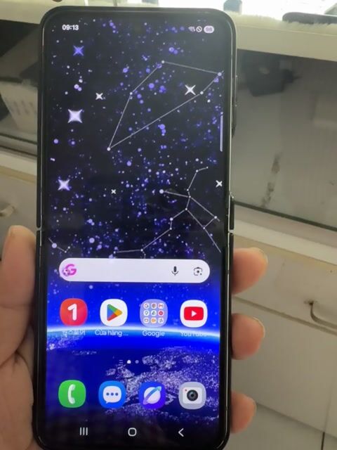 Samsung Z Flip 5 256GB. Mua bán Điện thoại tại Quận Bình Tân Tp Hồ Chí Minh được đăng bởi Phương Nguyễn hình 1