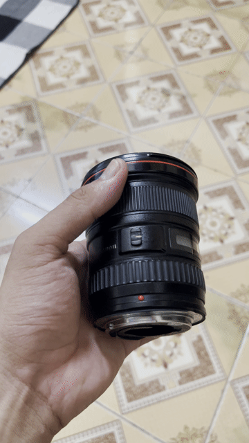 Ống kính Canon 17-40 f4L Đen Đã sử dụng. Mua bán Máy ảnh, Máy quay tại Huyện Hưng Hà Thái Bình được đăng bởi Xuân Trà hình 1