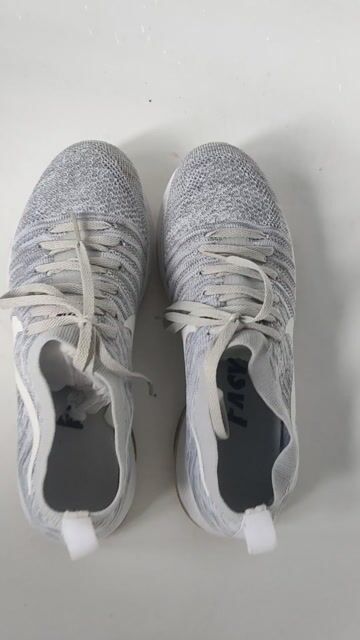 Giày thể thao Nike Xám size 40 Unisex. Mua bán Giày dép tại Thành phố Đà Lạt Lâm Đồng được đăng bởi đức hình 1
