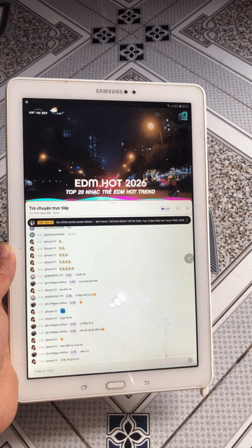 Samsung Tab P585 10 inch .nguyên Zin ,Đẹp keng. Mua bán Máy tính bảng tại Quận 12 Tp Hồ Chí Minh được đăng bởi le van minh hình 1