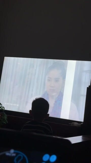 Tivi Samsung 75 inch lỗi màn hình. Mua bán Tivi, Âm thanh tại Quận Liên Chiểu Đà Nẵng được đăng bởi Hồng Thuý hình 1