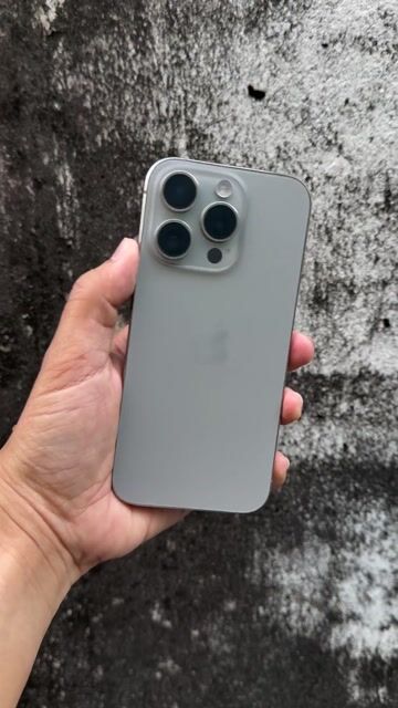 Apple iPhone 15 Pro 128GB Tự nhiên Đã sử dụng zin. Mua bán Điện thoại tại Thành phố Thủ Đức Tp Hồ Chí Minh được đăng bởi Sóc hình 1