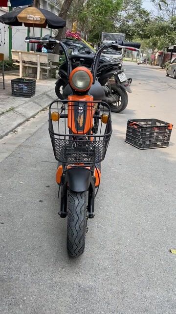 Xe đạp điện M133 màu Cam. Mua bán Xe đạp tại Quận Long Biên Hà Nội được đăng bởi Xe điện Huân Linh hình 1