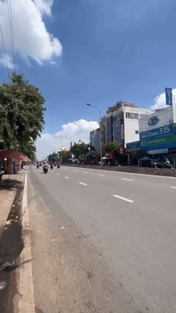 Mua bán Đất Quận Tân Phú Tp Hồ Chí Minh diện tích 166 m² giá 20 tỷ
