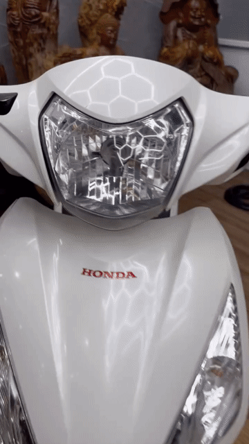 Honda Vision 2018 chính chủ bstp máy êm. Mua bán Xe máy tại Quận 7 Tp Hồ Chí Minh được đăng bởi Xe Cũ Hiếu CT hình 1