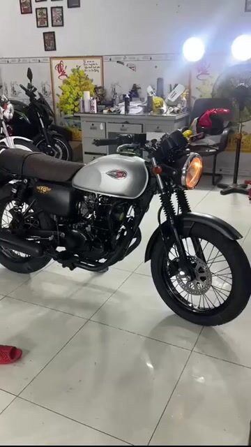 Kawasaki W175 2019 cần bán. Mua bán Xe máy tại Huyện Bình Chánh Tp Hồ Chí Minh được đăng bởi Hoán Nguyễn hình 1