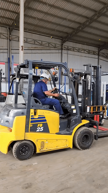 Xe Nâng Điện 2.5 Tấn Komatsu FB25-12. Mua bán Phương tiện khác tại Quận Bình Tân Tp Hồ Chí Minh được đăng bởi Xe Nâng Khuê Đăng hình 1