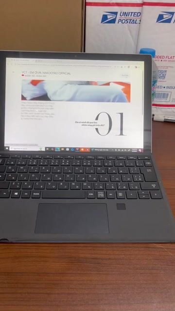 Surface Pro 5 12.3 inch 8GB/256GB có 4G,KoCamUng. Mua bán Laptop tại Quận Tân Phú Tp Hồ Chí Minh được đăng bởi Sale Laptop Us  hình 1