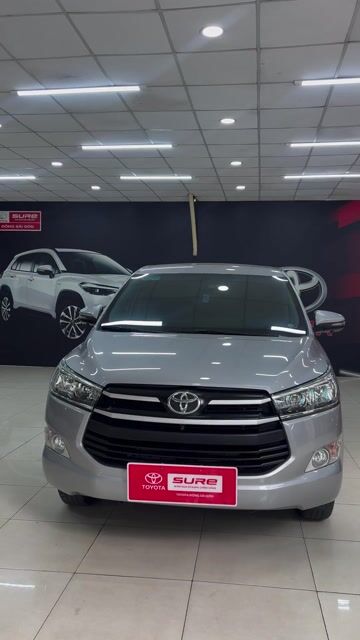 8 Chỗ - Số sàn - INNOVA 2.0E MT 2020 ( Xe sẵn). Mua bán Ô tô tại Quận Gò Vấp Tp Hồ Chí Minh được đăng bởi Thanh Trang Toyota Sure hình 1