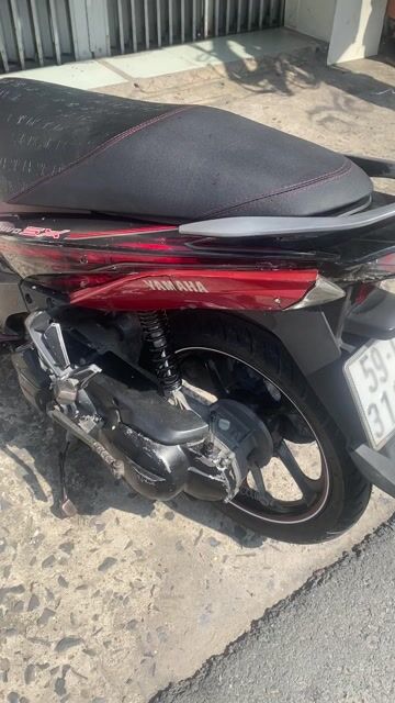 Yamaha Nouvo SX Đỏ đen. Mua bán Xe máy tại Quận Tân Bình Tp Hồ Chí Minh được đăng bởi Tý tay ga hình 1