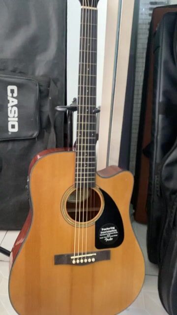Đàn guitar acoustic Fender CD-60CE Nâu Indonesia. Mua bán Nhạc cụ tại Quận 12 Tp Hồ Chí Minh được đăng bởi Bùi Nguyễn Mạnh Long hình 1