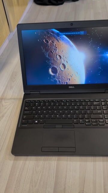 Dell Latitude 5590 i5-th8 Mỹ 8/256Gb/15.6 Full Hd