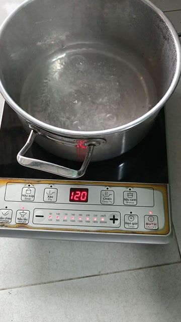 Bếp điện từ Midea. Mua bán Bếp, lò, đồ điện nhà bếp tại Huyện Hóc Môn Tp Hồ Chí Minh được đăng bởi Chúng Phát Audio hình 1