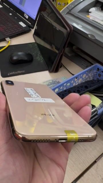 iPhone Xs Max Vàng 2 sim vật lý Full zin all. Mua bán Điện thoại tại Quận Thanh Xuân Hà Nội được đăng bởi Duy hình 1