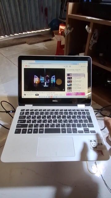 Dell Laptop 2 trong 1 AMD A9 4GB/128GB. Mua bán Laptop tại Quận Ninh Kiều Cần Thơ được đăng bởi Nguyễn Tuấn  hình 1