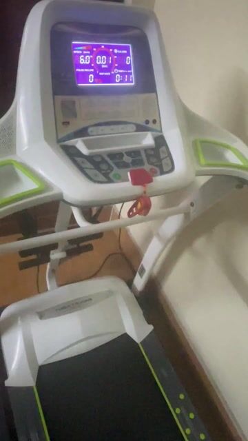 Máy chạy bộ điện đa năng HQ-V1C cũ. Mua bán Đồ thể thao, Dã ngoại tại Quận Tây Hồ Hà Nội được đăng bởi Nguyễn Trần Minh Quang hình 1