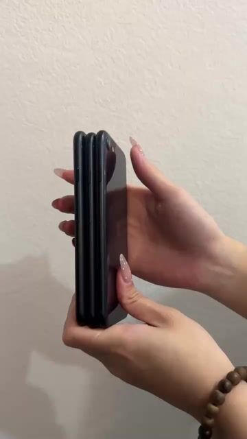 iPhone SE 2022 64GB pin 9x% màu đen likenew 99%. Mua bán Điện thoại tại Quận Cầu Giấy Hà Nội được đăng bởi Henry Shop hình 1