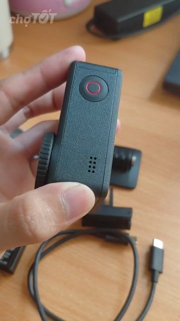 DJI Action 4 Đơn Không trầy xước. Mua bán Máy ảnh, Máy quay tại Quận Nam Từ Liêm Hà Nội được đăng bởi Đặng Quang Sơn hình 1