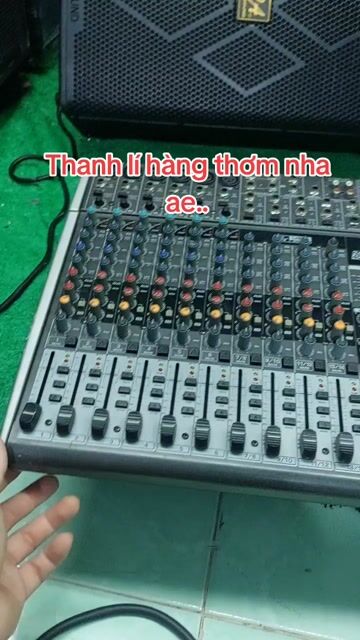 Bàn mixer Behringer Xenyx X1832USB Xám. Mua bán Tivi, Âm thanh tại Thành phố Dĩ An Bình Dương được đăng bởi Nguyen Tuyen hình 1