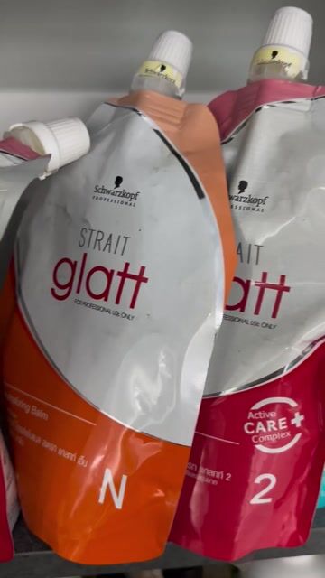 Kem duỗi tóc Schwarzkopf Strait Glatt. Mua bán Phụ kiện thời trang khác tại Huyện Tri Tôn An Giang được đăng bởi DIỄM NGUYỄN  hình 1