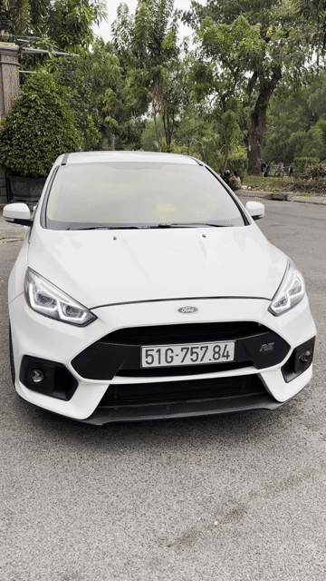 Ford Focus 2019 1.5L Trắng 71.000 km. Mua bán Ô tô tại Quận 7 Tp Hồ Chí Minh được đăng bởi Quang Vũ hình 1