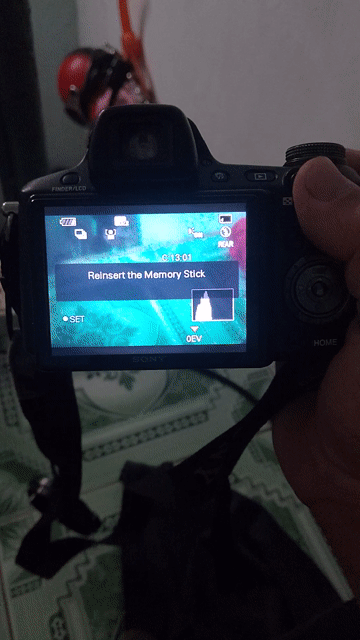 Máy ảnh Sony DSC-H50 ống kính mốc. Mua bán Máy ảnh, Máy quay tại Quận Tân Phú Tp Hồ Chí Minh được đăng bởi Wang long  hình 1