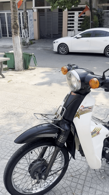 Honda Cup 50cc 2022 Đen Trắng. Mua bán Xe máy tại Quận Liên Chiểu Đà Nẵng được đăng bởi Lê Sang hình 1