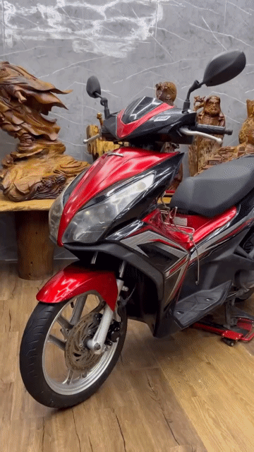 Honda Airblade 125Fi biển SG máy bao êm. Mua bán Xe máy tại Quận 7 Tp Hồ Chí Minh được đăng bởi Xe Cũ Hiếu CT hình 1