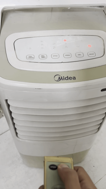Quạt hơi nước Midea 10L Trắng, quay êm. Mua bán Quạt tại Thành phố Thủ Đức Tp Hồ Chí Minh được đăng bởi  Nguyễn hình 1