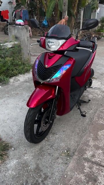 Cần bán Sh lên áo Ý cực đẹp như mới máy zin êm ru. Mua bán Xe máy tại Huyện Đồng Phú Bình Phước được đăng bởi Lê Tuấn Vũ hình 1