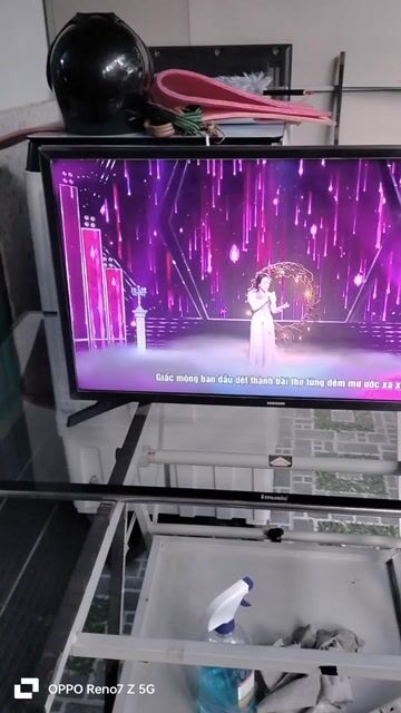 Tivi Samsung 32IN CÓ YOUTUBE. Mua bán Tivi, Âm thanh tại Huyện Châu Thành Bến Tre được đăng bởi ĐIỆN TỬ TOÀN NGHĨA hình 1