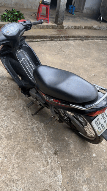 Yamaha Taurus màu Đỏ. Mua bán Xe máy tại Huyện Núi Thành Quảng Nam được đăng bởi Hoàng hình 1