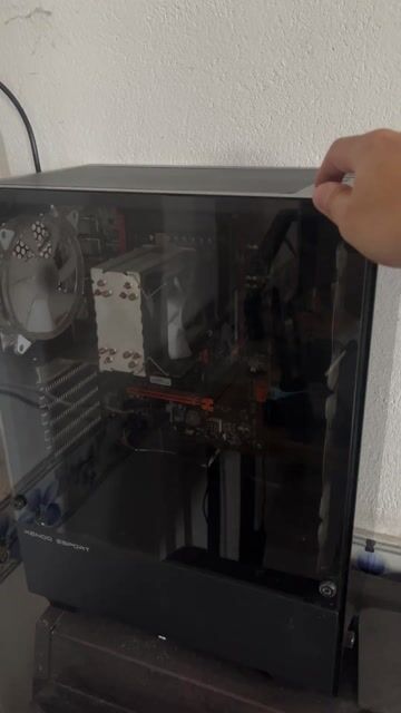 Máy tính để bàn Intel Xeon E5-2660 v3. Mua bán Máy tính để bàn tại Quận Tân Phú Tp Hồ Chí Minh được đăng bởi huỳnh hiệp hình 1