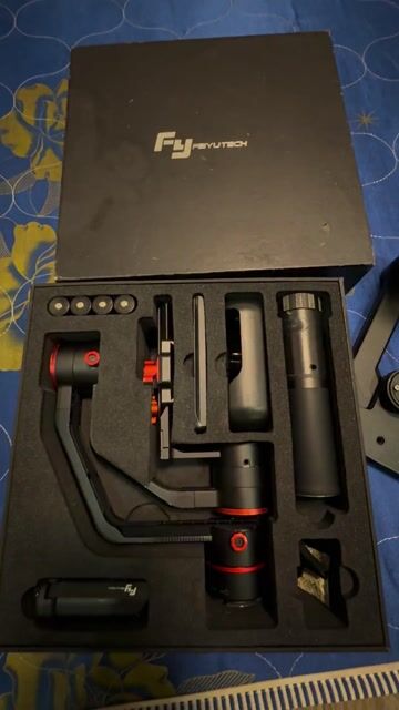 Gimbal Feiyutech a2000 Đen Đã sử dụng. Mua bán Phụ kiện (Màn hình, Chuột...) tại Quận 7 Tp Hồ Chí Minh được đăng bởi xuan hung hình 1