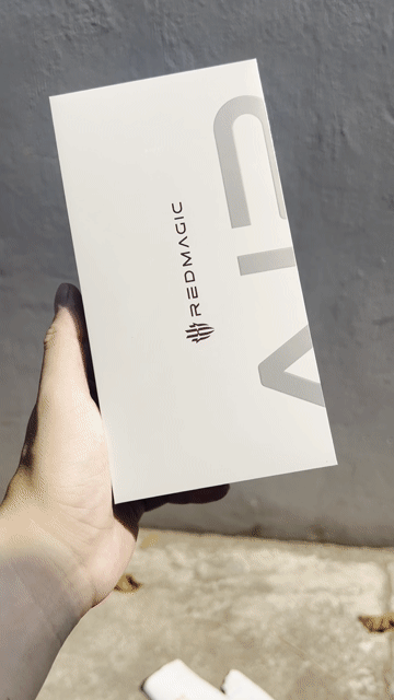 Redmagic 11 Air chính hãng 12GB  256GB New seal. Mua bán Điện thoại tại Quận Liên Chiểu Đà Nẵng được đăng bởi NGUYỄN HUY hình 1
