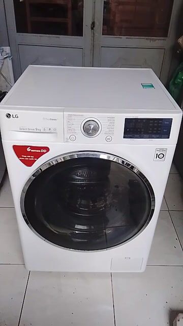Máy giặt 9kg LG Inverter, giặt vắt êm. Mua bán Máy giặt tại Quận Bình Tân Tp Hồ Chí Minh được đăng bởi Trần Thanh Ly hình 1