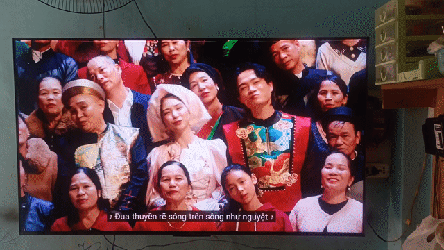 Tivi TCL 55C835 55 inch sọc sát mép trên. Mua bán Tivi, Âm thanh tại Thành phố Phan Thiết Bình Thuận được đăng bởi Hoa tâm  hình 1