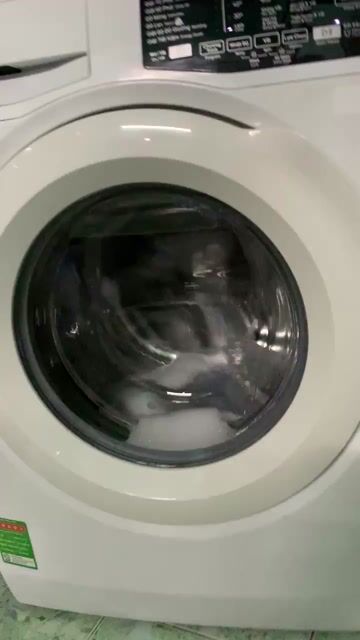 Máy giặt Electrolux 7.5kg cửa trên Đã sử dụng. Mua bán Máy giặt tại Huyện Nhà Bè Tp Hồ Chí Minh được đăng bởi Đăng Quang 88 hình 1