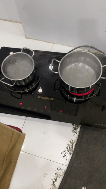 Bếp điện đôi Kangaroo KG 499N Đen. Mua bán Bếp, lò, đồ điện nhà bếp tại Quận 11 Tp Hồ Chí Minh được đăng bởi Cherry hình 1