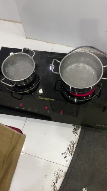 Bếp điện đôi Kangaroo KG 499N Đen. Mua bán Bếp, lò, đồ điện nhà bếp tại Quận 11 Tp Hồ Chí Minh được đăng bởi Cherry hình 1